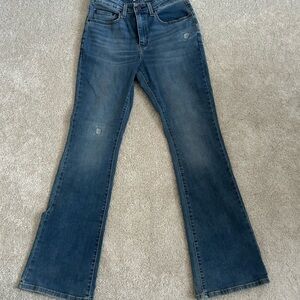 Levi’s 725 High Rise Bootcut